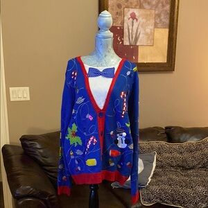 Men’s Festive Blue Cardigan with Holiday Motifs Size X-LARGE